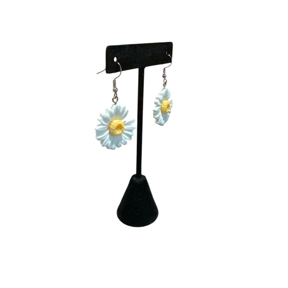 3/$20 Daisy Flower Drop Earrings in White and Yellow “you pick 3” - Picture 3 of 7